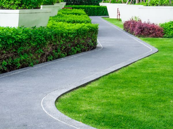 Cost of Walkway Curb Installation in Charlotte